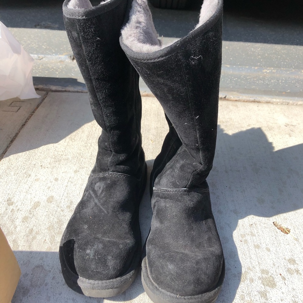 Ugg black boots